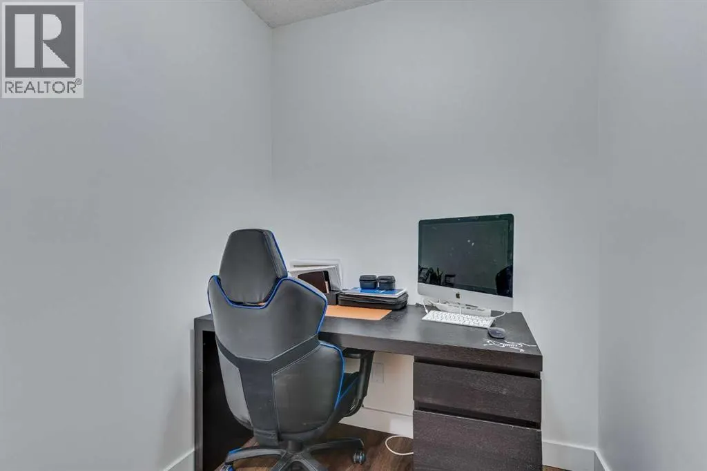 113, 35 Richard Court SW