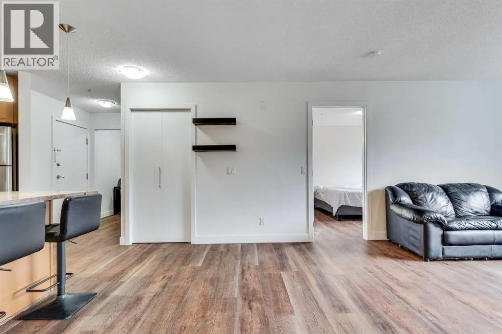 113, 35 Richard Court SW