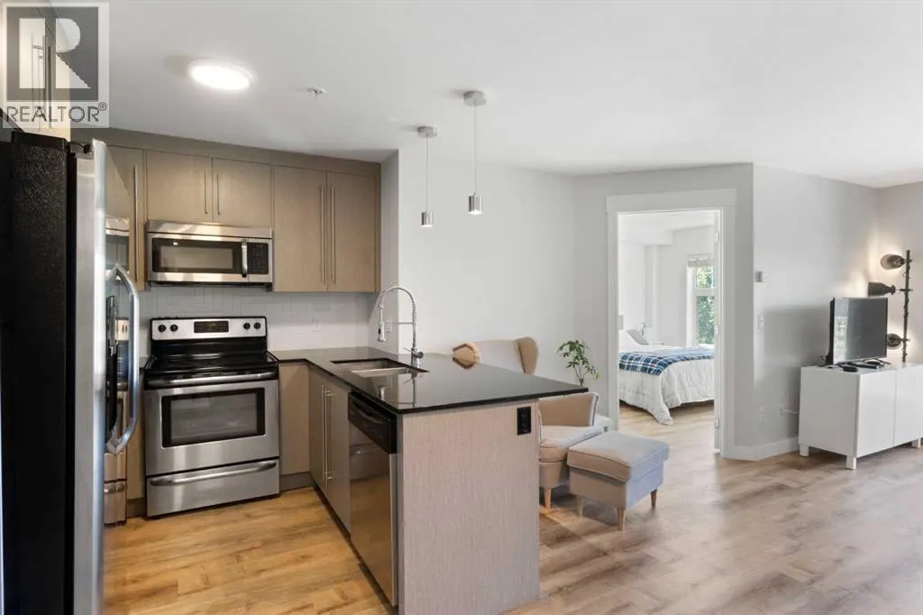 1312, 11 Mahogany Row SE