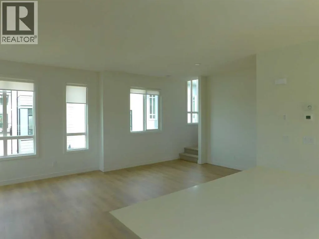 233, 857 Belmont Drive SW