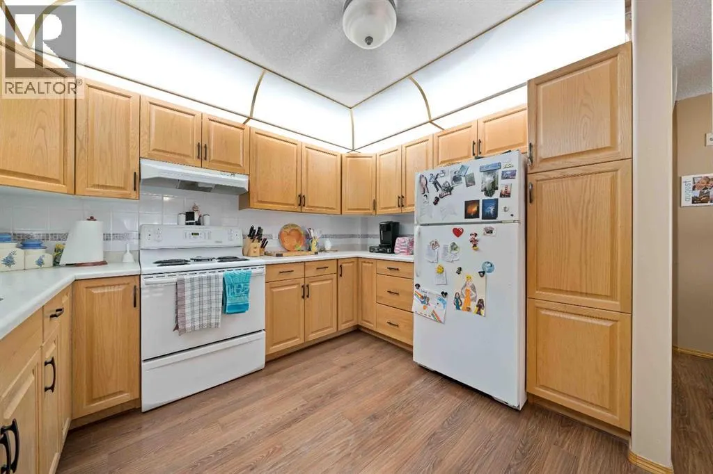 216, 1182 Southview Drive SE