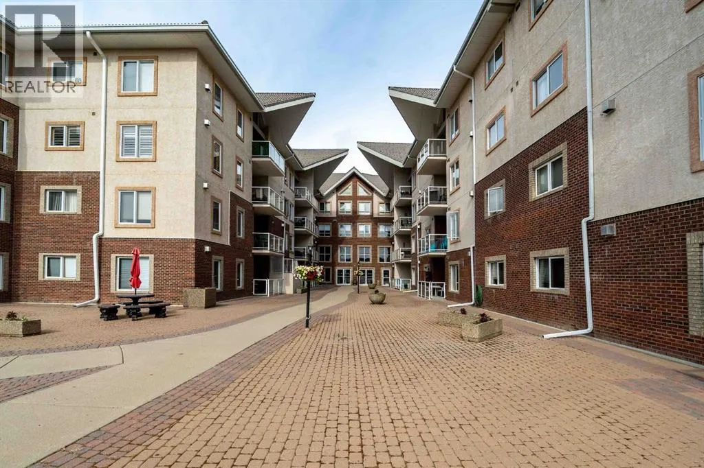216, 1182 Southview Drive SE