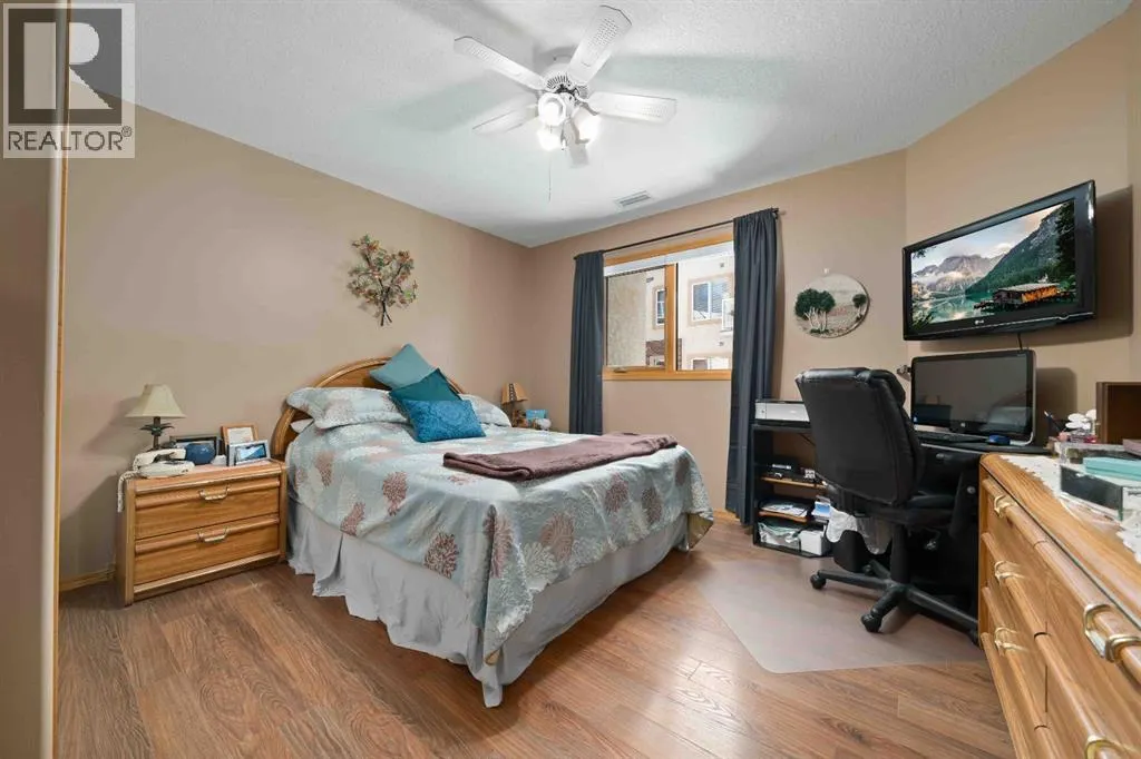 216, 1182 Southview Drive SE