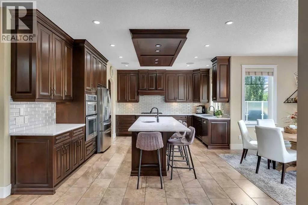 255 Coopers Hill SW