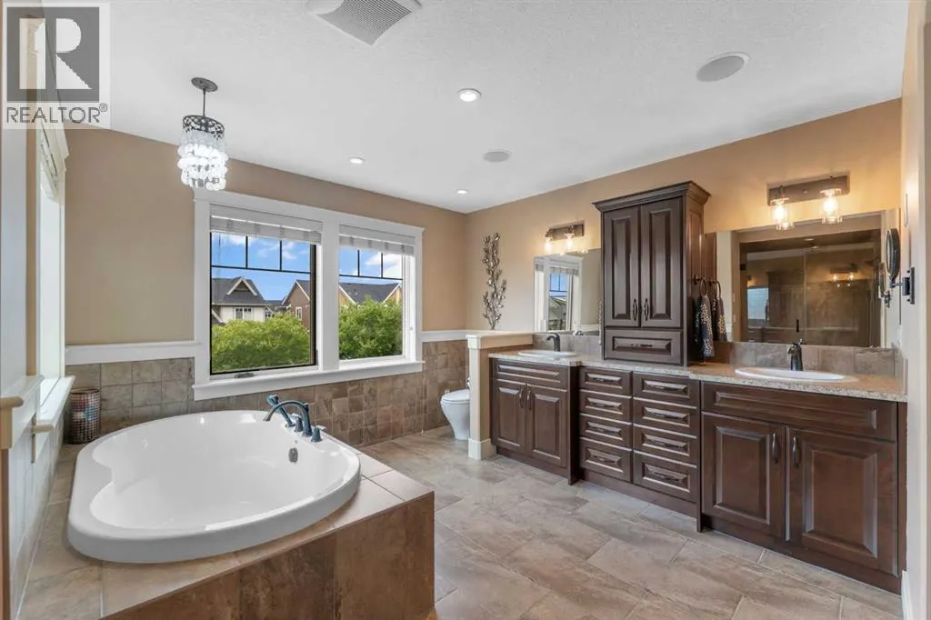 255 Coopers Hill SW