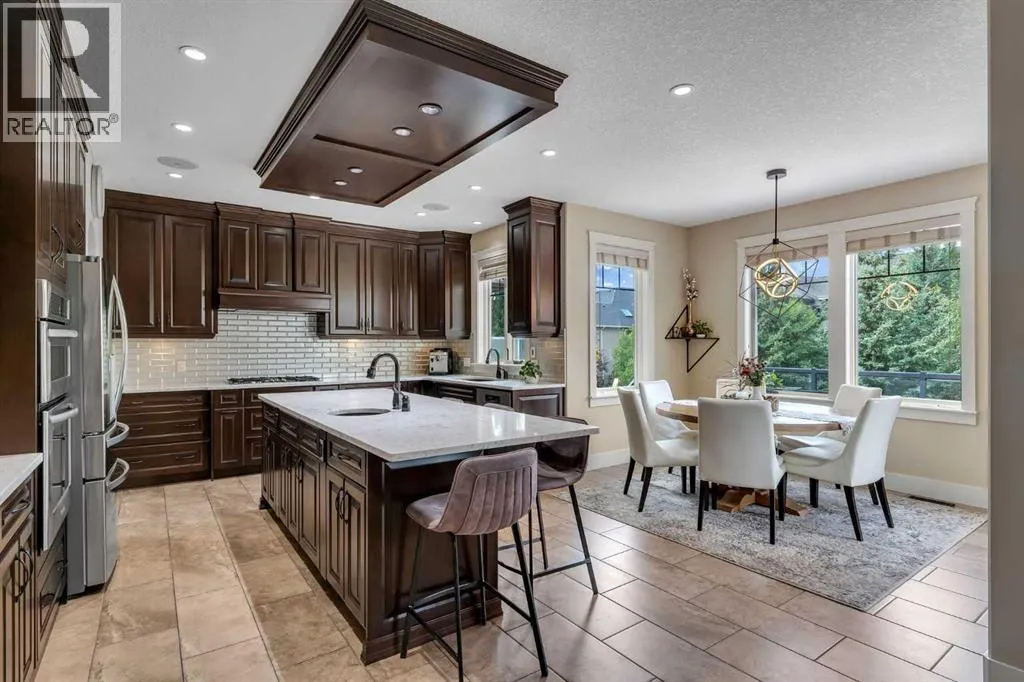 255 Coopers Hill SW