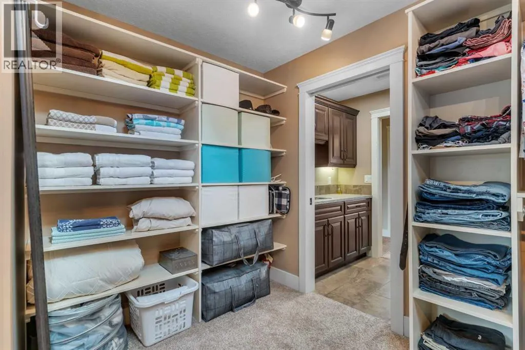 255 Coopers Hill SW