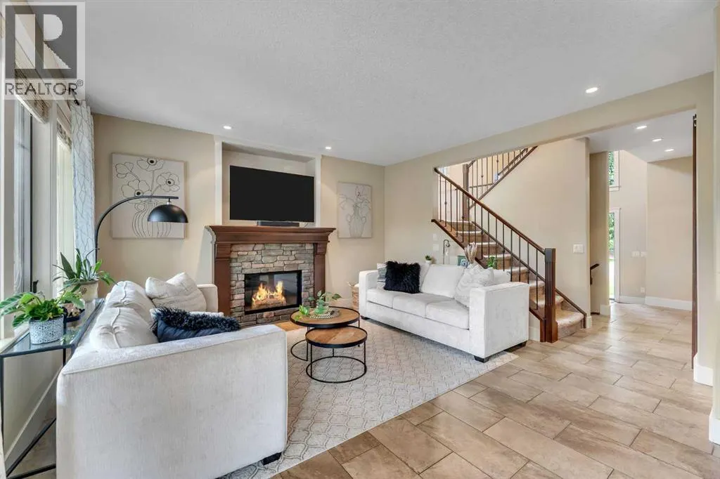 255 Coopers Hill SW