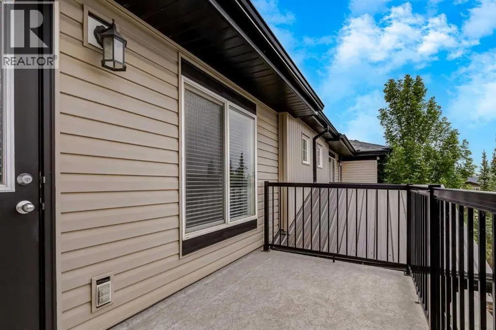 5203, 2781 Chinook Winds Drive SW