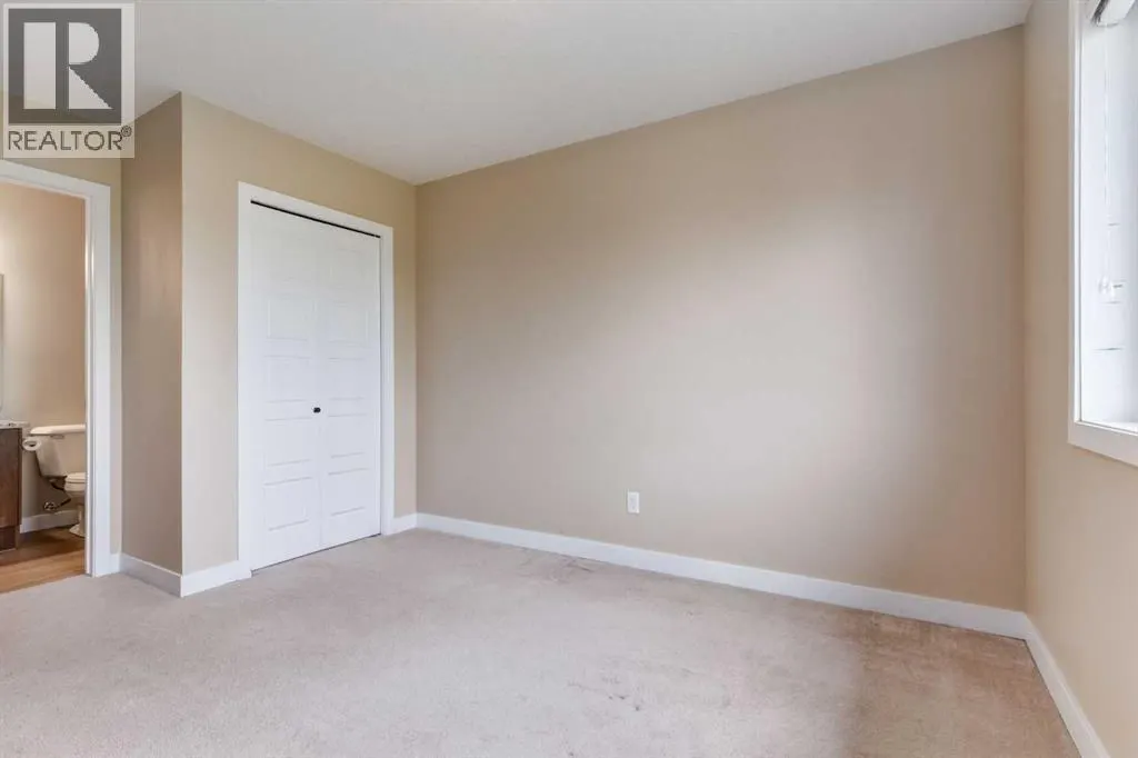 5203, 2781 Chinook Winds Drive SW