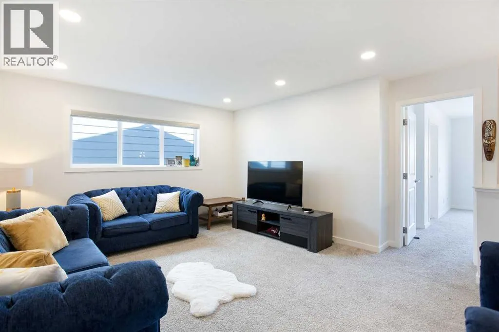 82 Magnolia Court SE