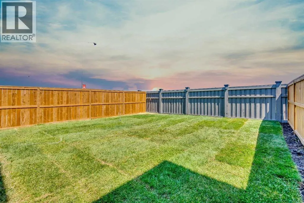 82 Magnolia Court SE