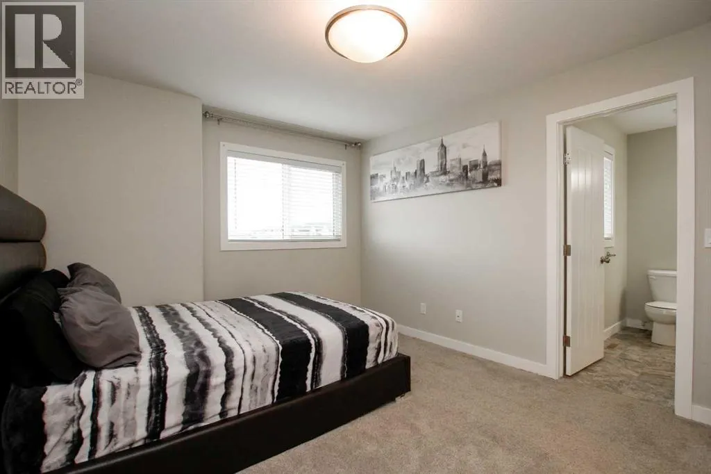 162 Hampton Close