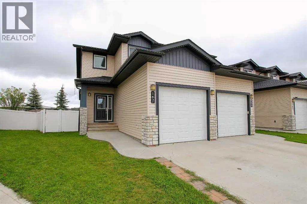162 Hampton Close