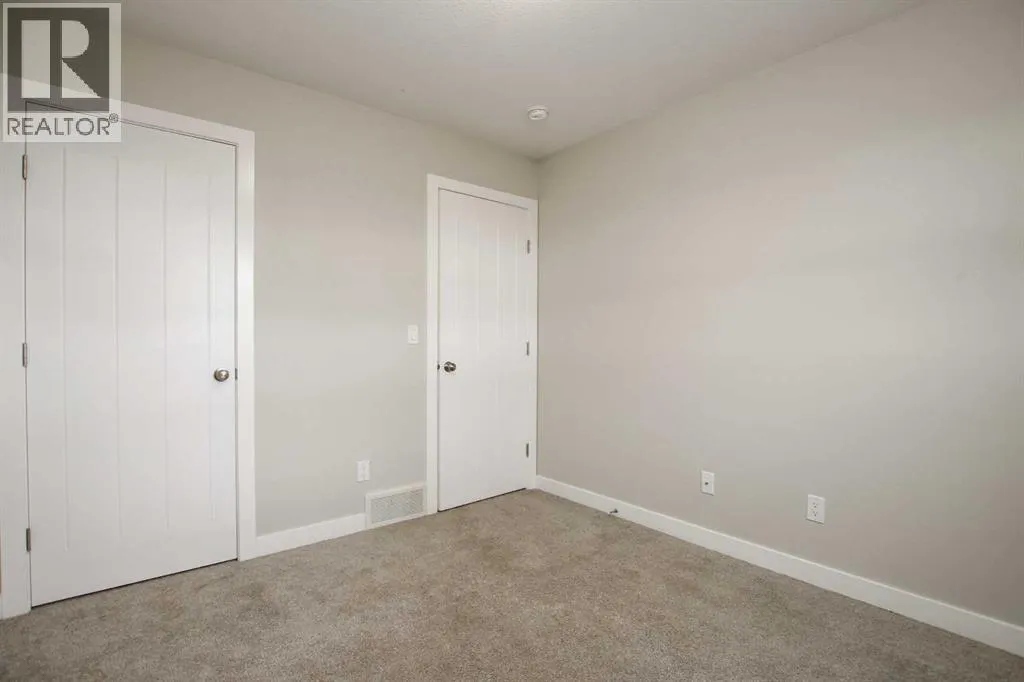 162 Hampton Close