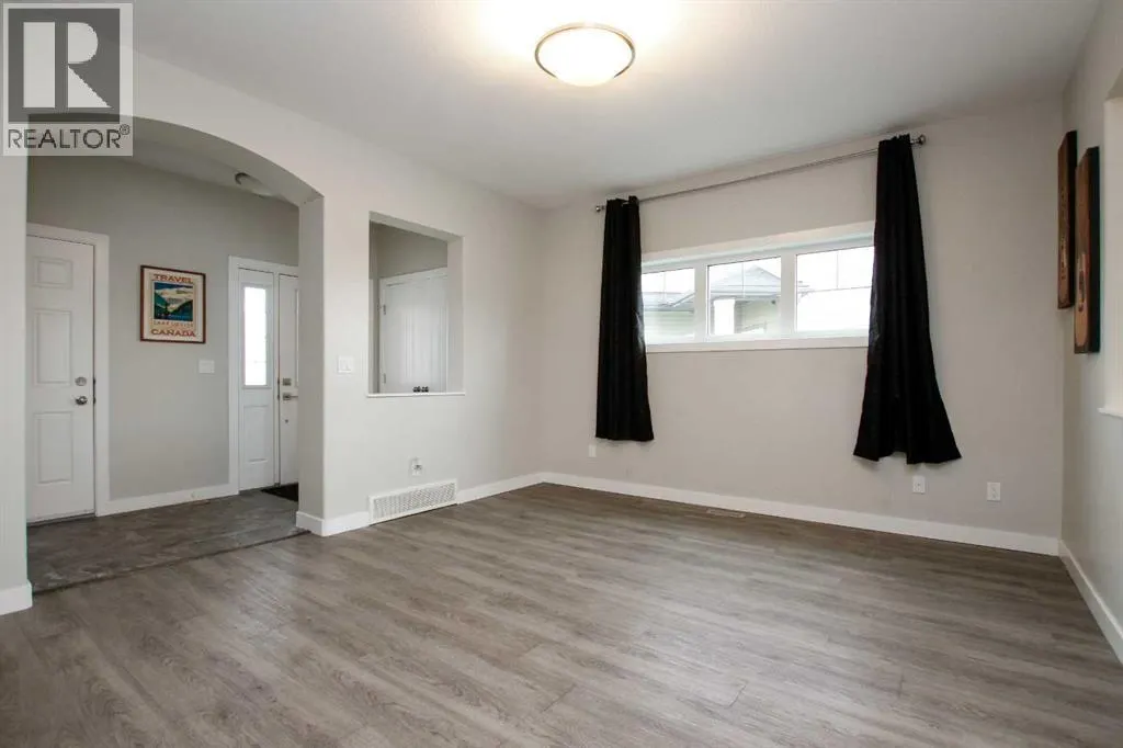 162 Hampton Close