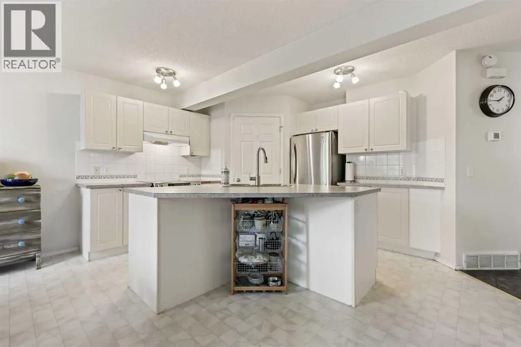 1732 Douglas Glen Grove SE