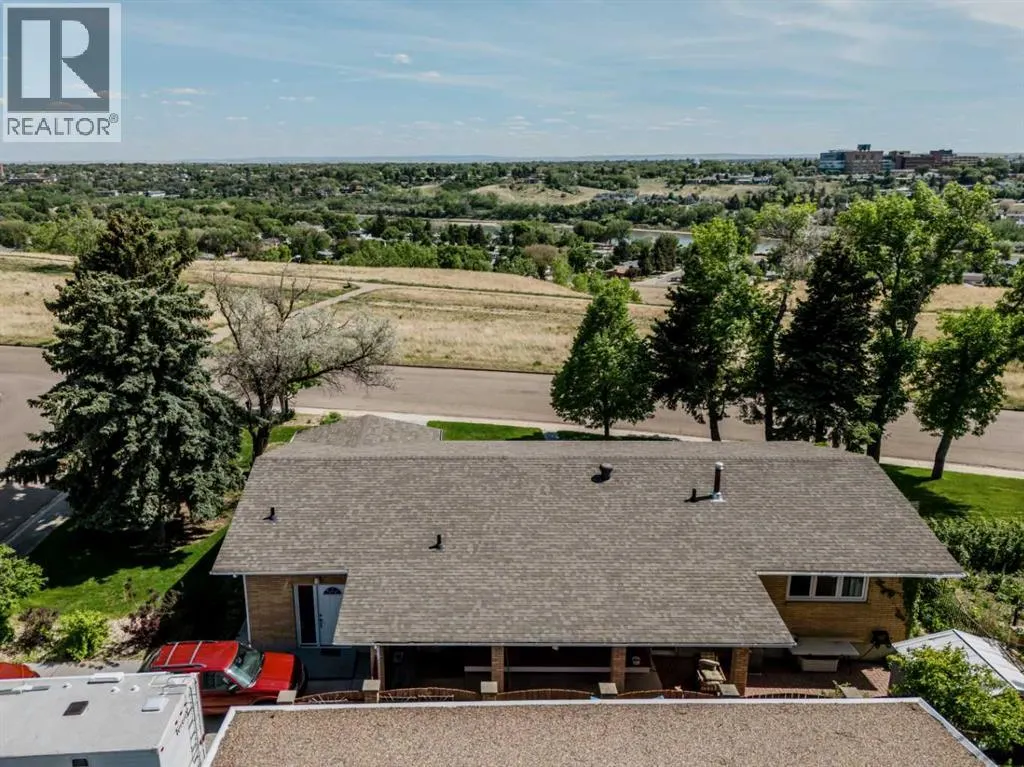 701 McCutcheon Drive NW
