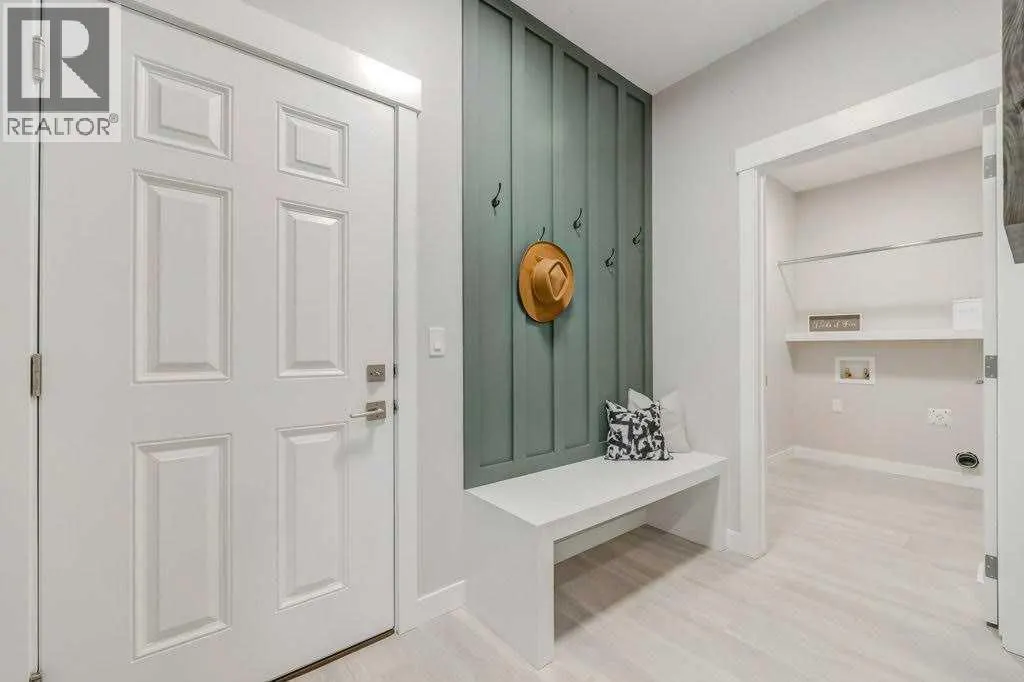 11 Clover Crescent