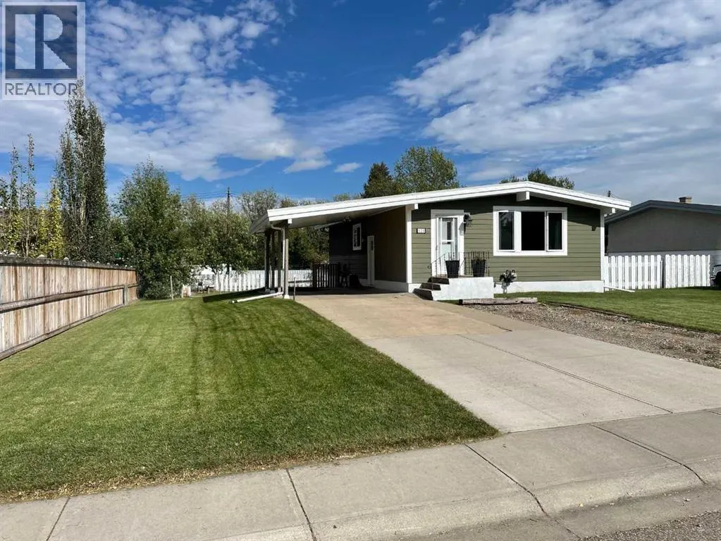 520 6 Street W