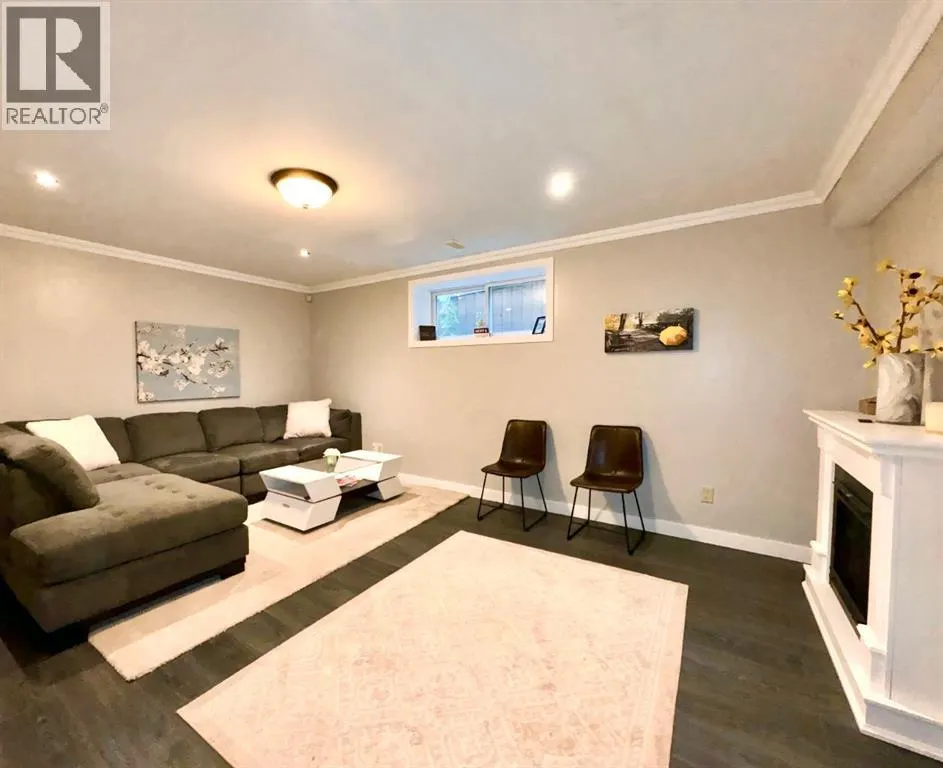 78 Cranwell Common SE