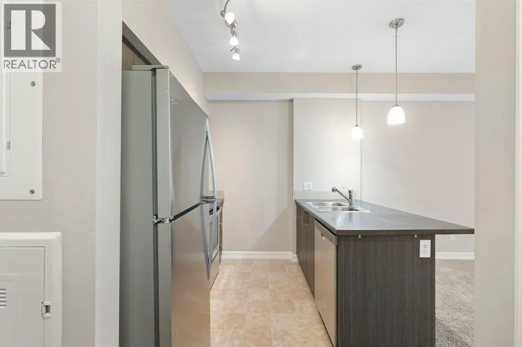112, 117 Copperpond Common SE