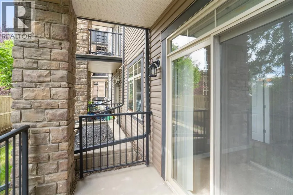 112, 117 Copperpond Common SE