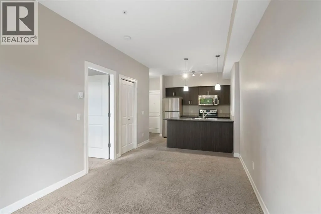 112, 117 Copperpond Common SE