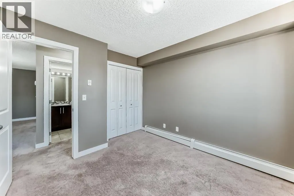 302, 15 Saddlestone Way NE