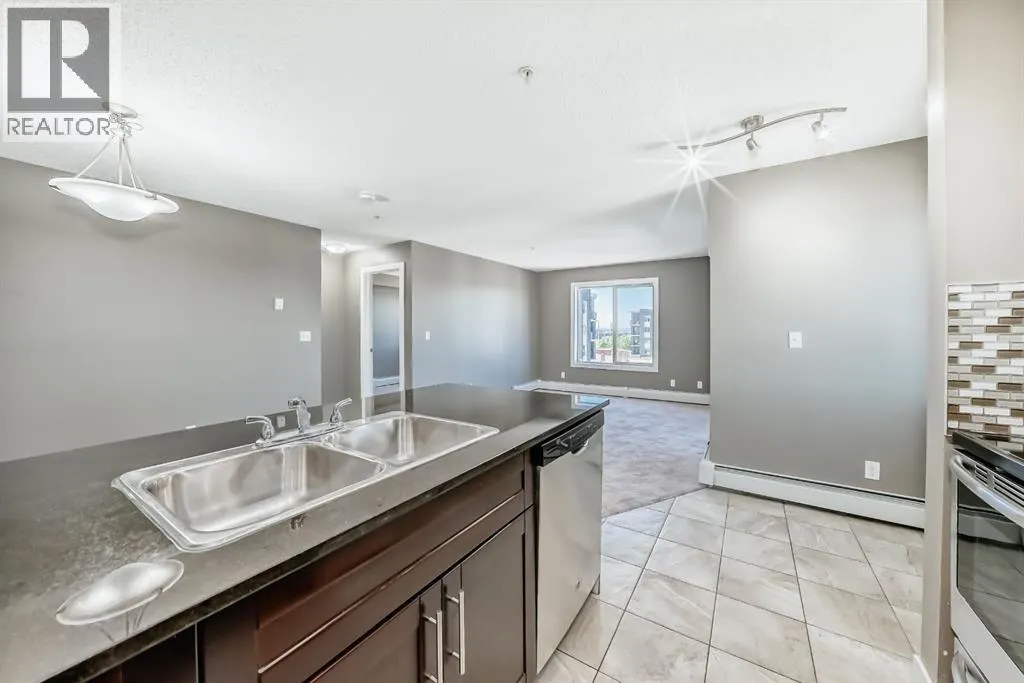 302, 15 Saddlestone Way NE