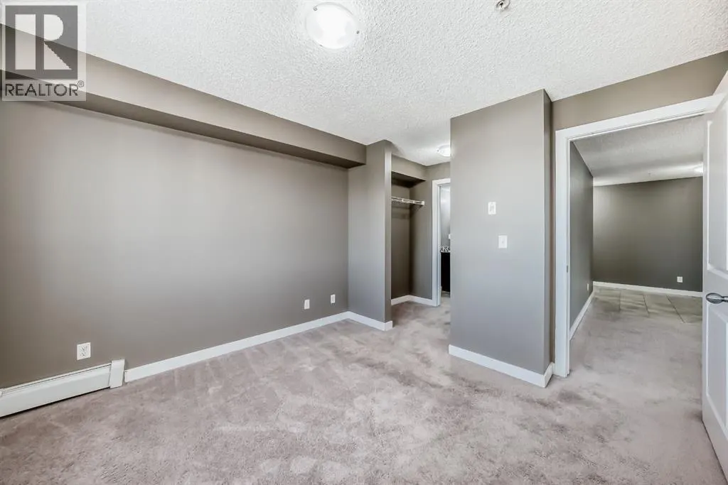 302, 15 Saddlestone Way NE