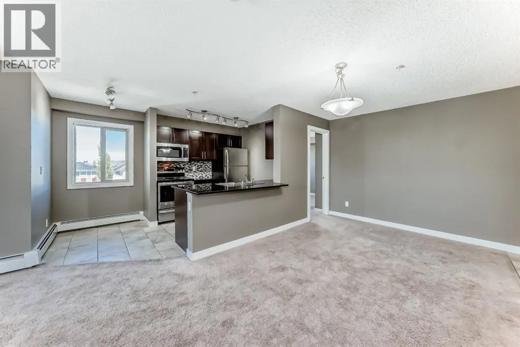 302, 15 Saddlestone Way NE