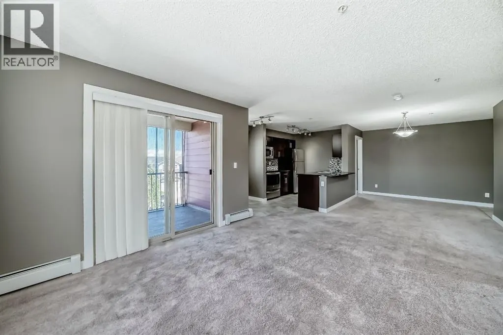 302, 15 Saddlestone Way NE