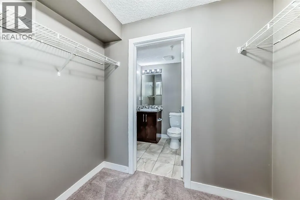 302, 15 Saddlestone Way NE