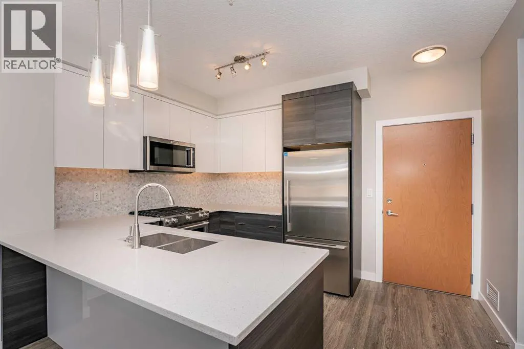 3301, 95 Burma Star Road SW