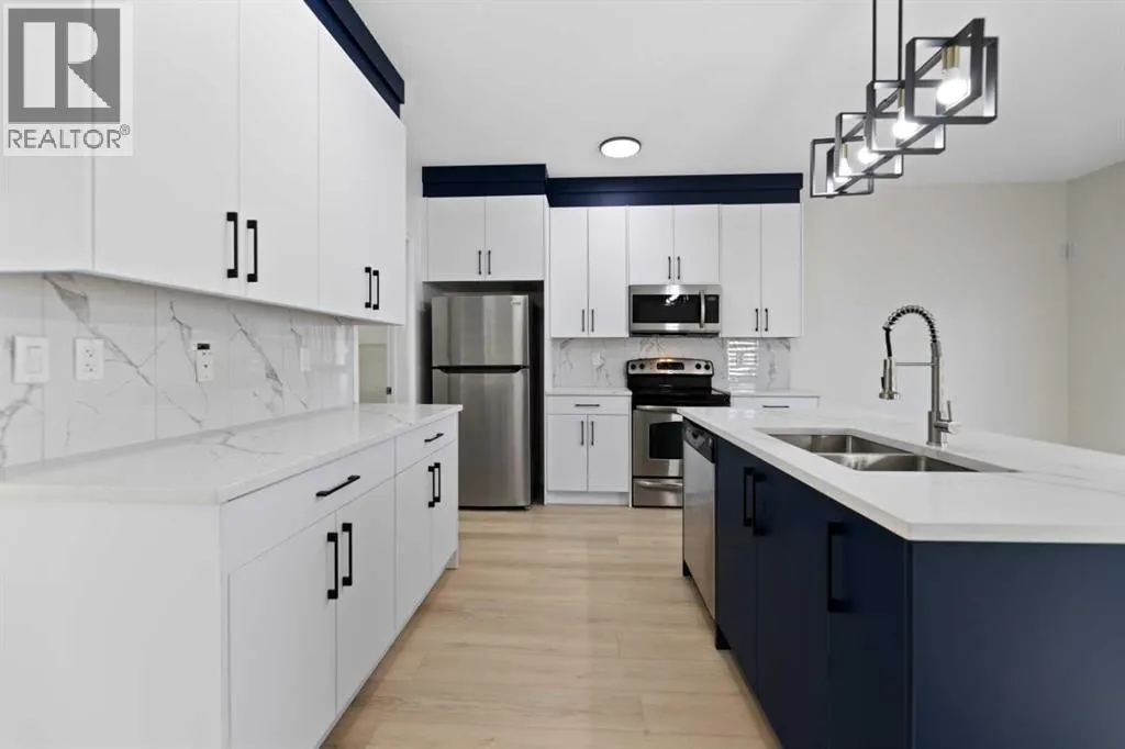 27 Copperstone Crescent SE