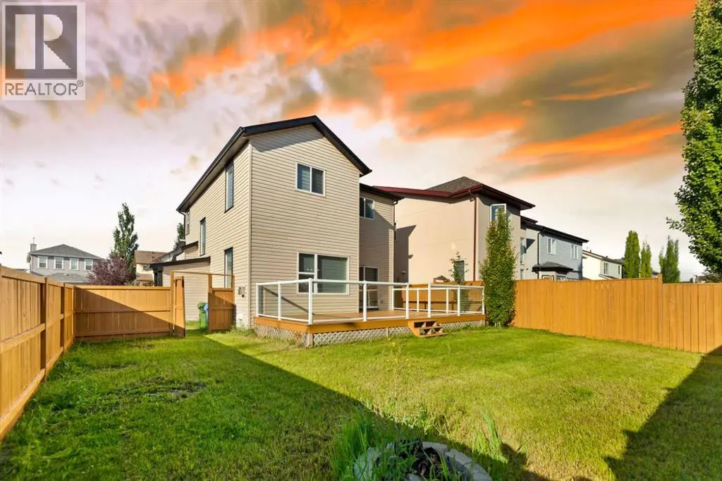 27 Copperstone Crescent SE