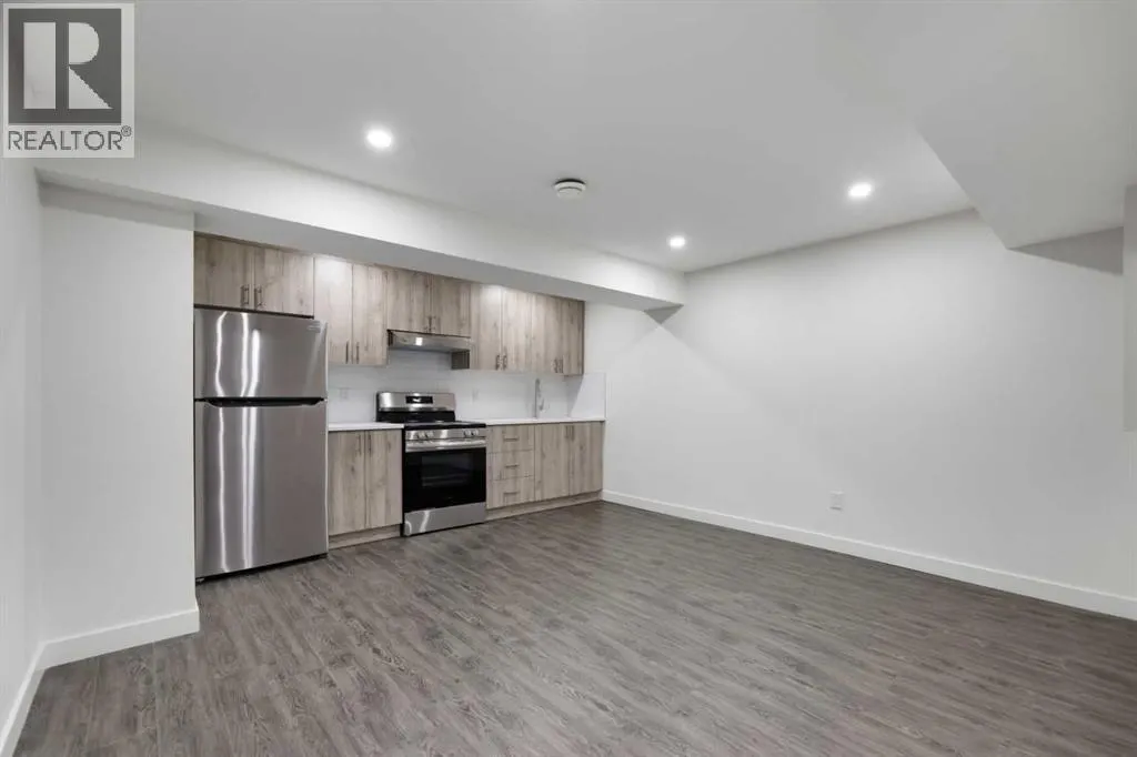 27 Copperstone Crescent SE
