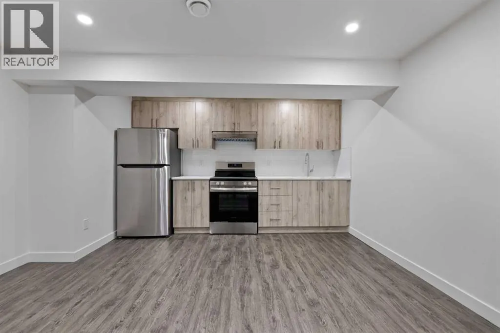 27 Copperstone Crescent SE