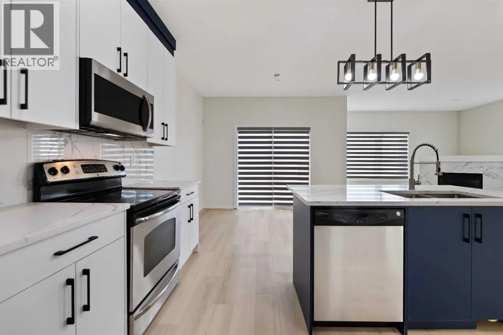 27 Copperstone Crescent SE