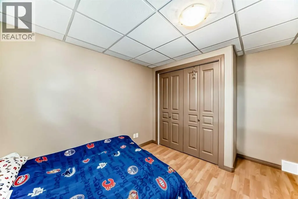 41 Canyoncrest Point W