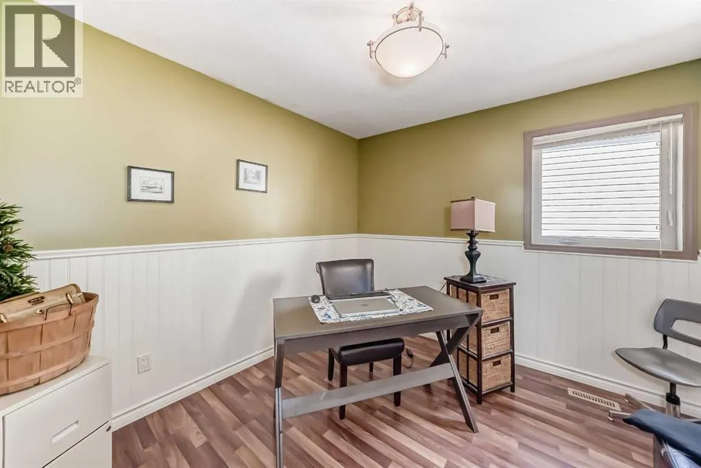 41 Canyoncrest Point W
