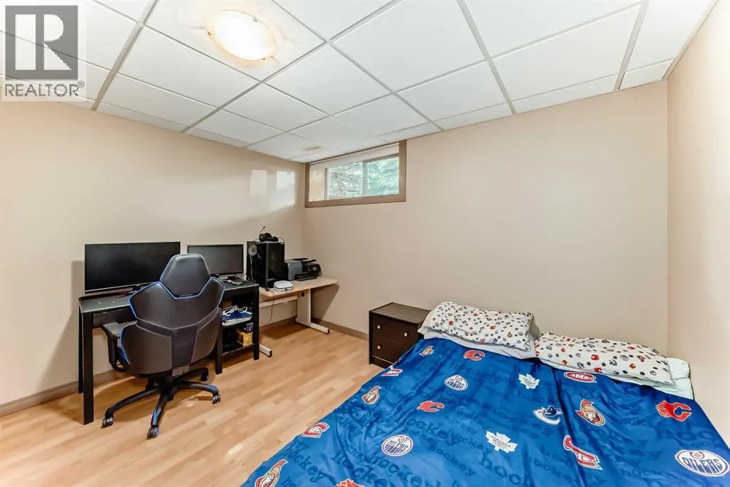 41 Canyoncrest Point W