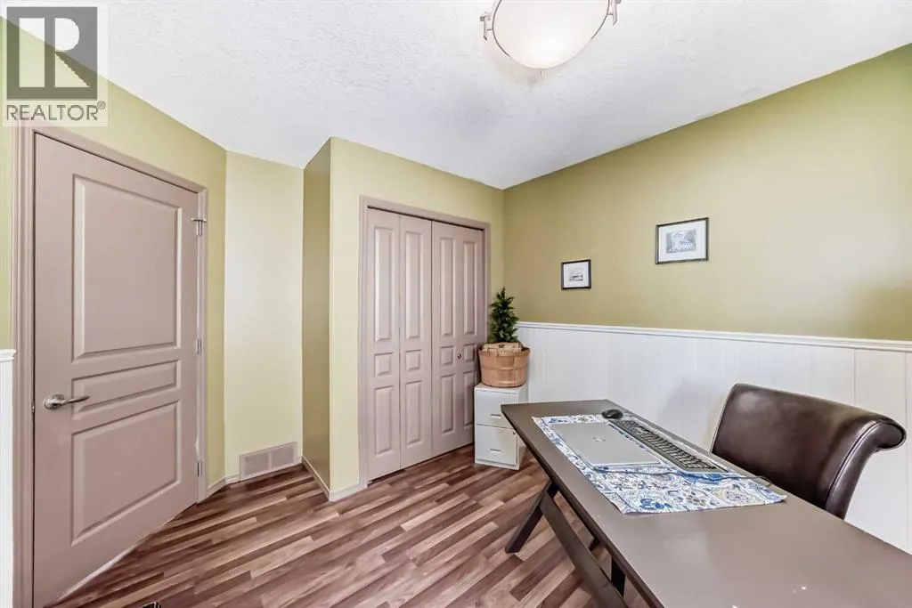 41 Canyoncrest Point W
