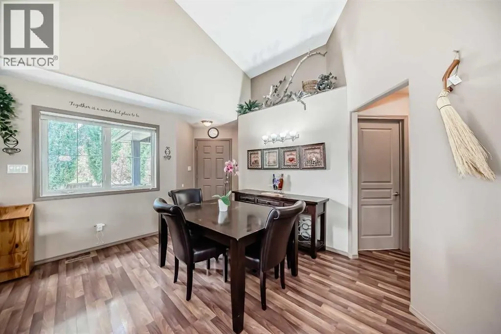 41 Canyoncrest Point W