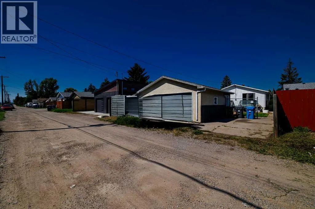 3236 Doverville Crescent SE