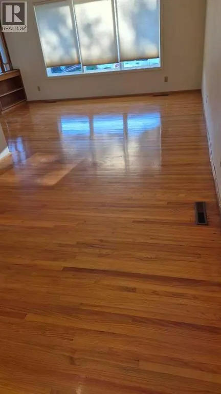 27 Pensacola Close SE