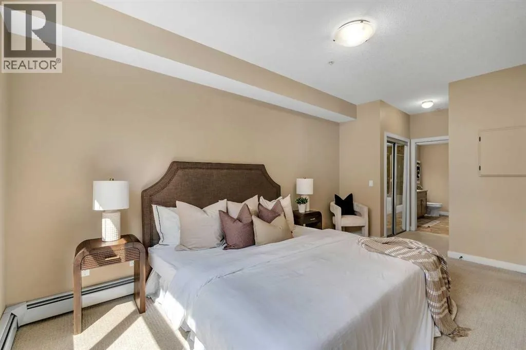 211, 35 Aspenmont Heights SW