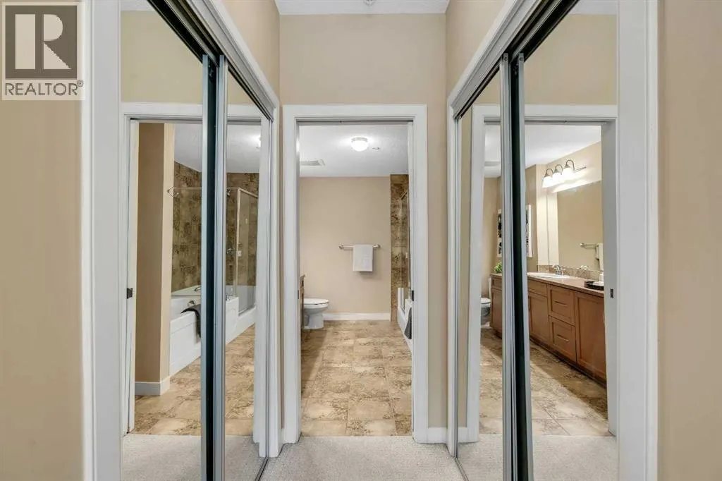 211, 35 Aspenmont Heights SW
