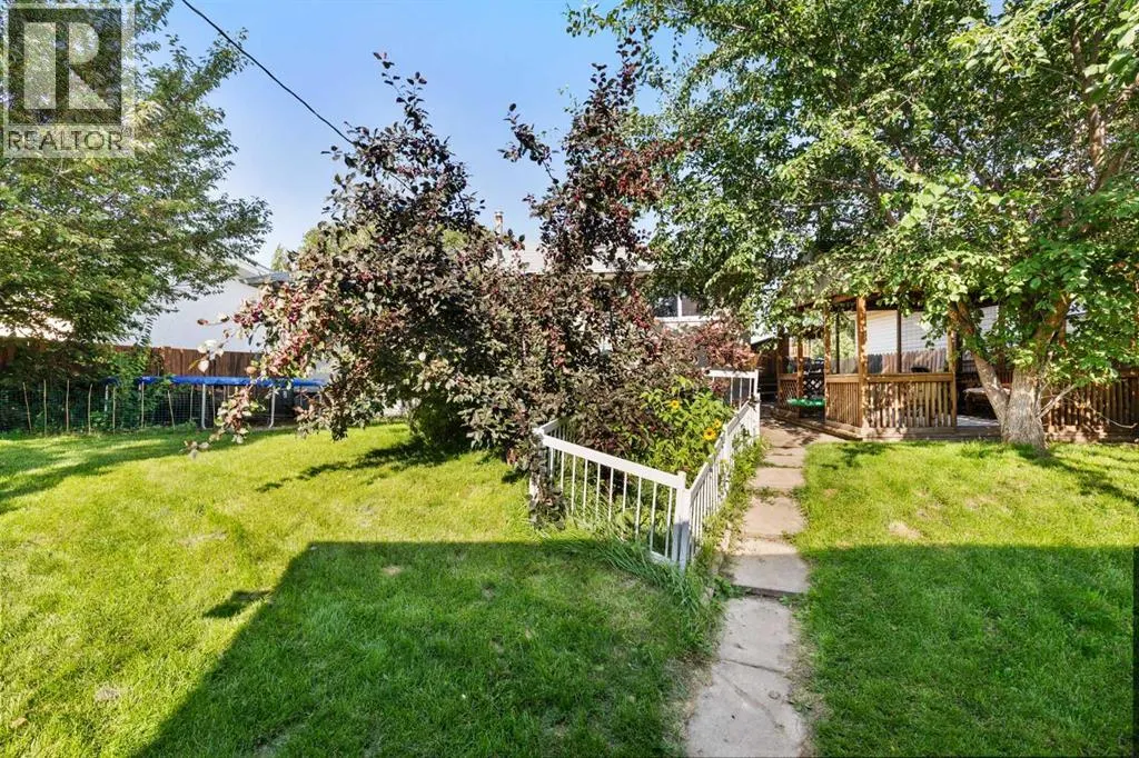 163 Herald Drive NW
